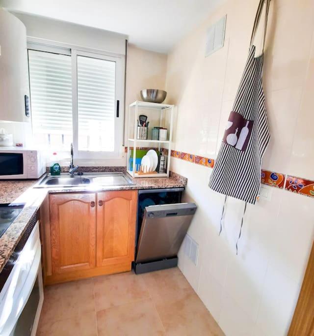 אורופסה דל מר Naranja Apartament On The Beach 2 Bedrooms מראה חיצוני תמונה